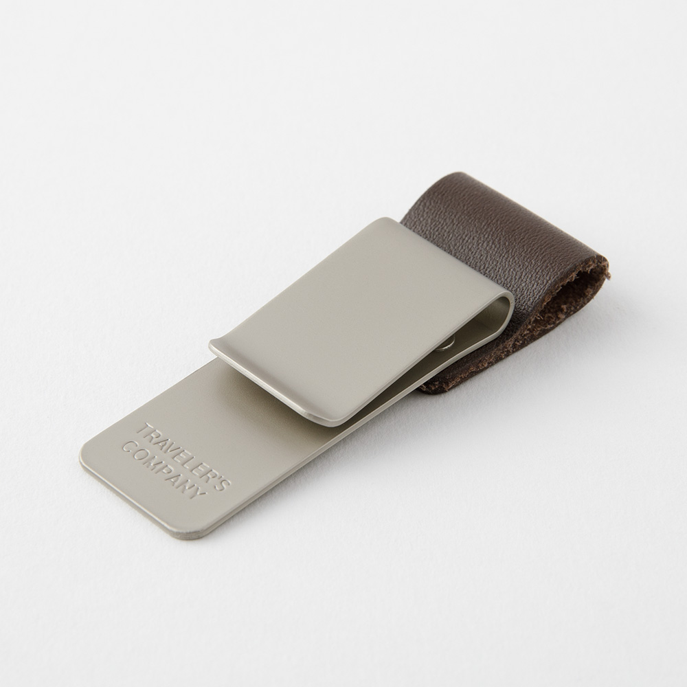 016. Pen Holder