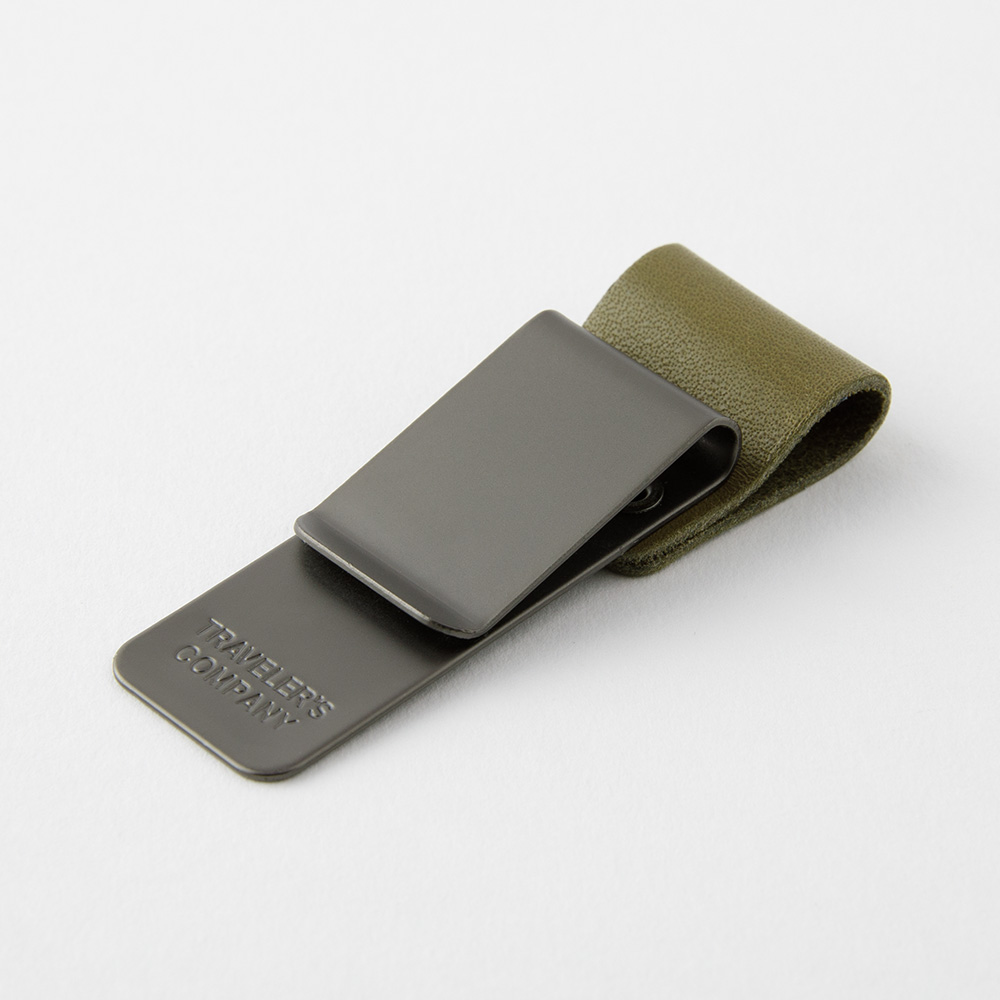 016. Pen Holder