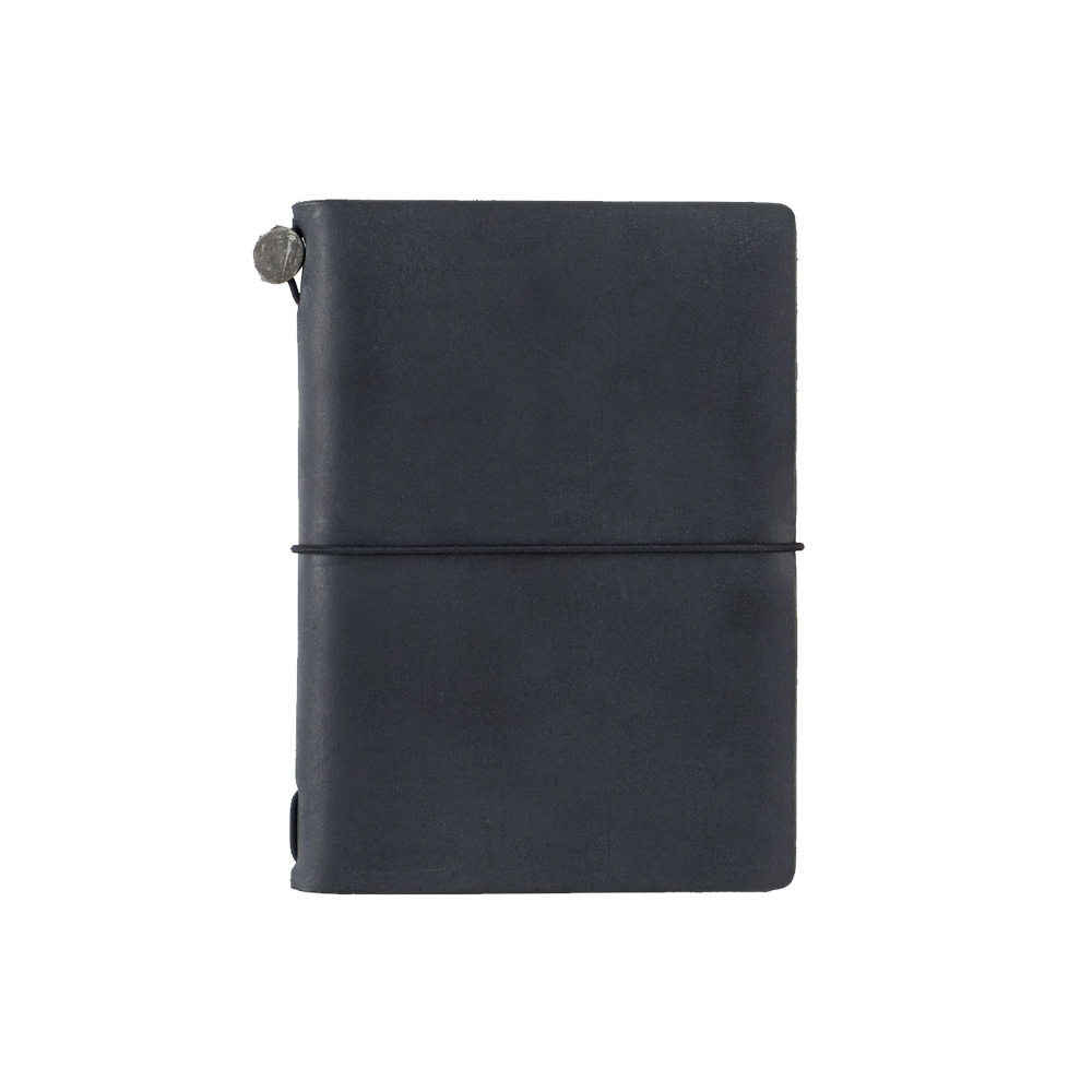 TRAVELER’S Notebook Passport Size