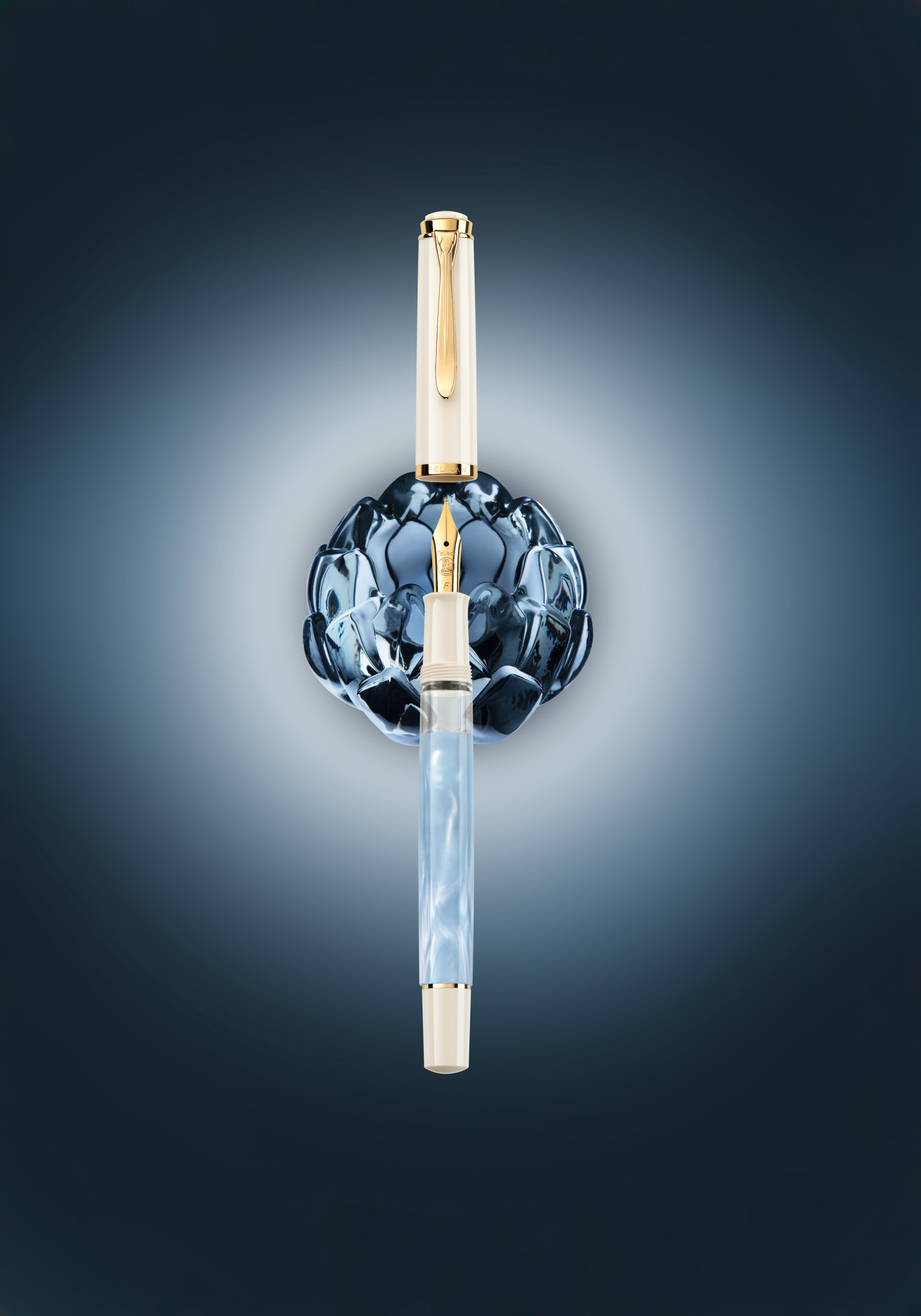 Pelikan Kolbenfüller Classic M200 Pastell-Blau