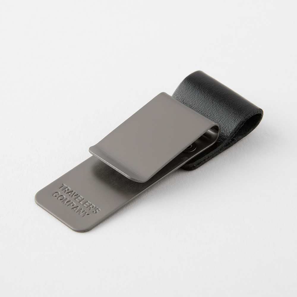 016. Pen Holder