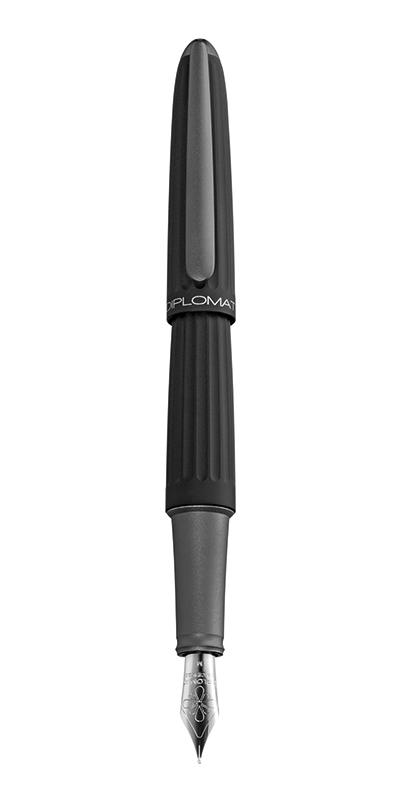 Diplomat Aero Black